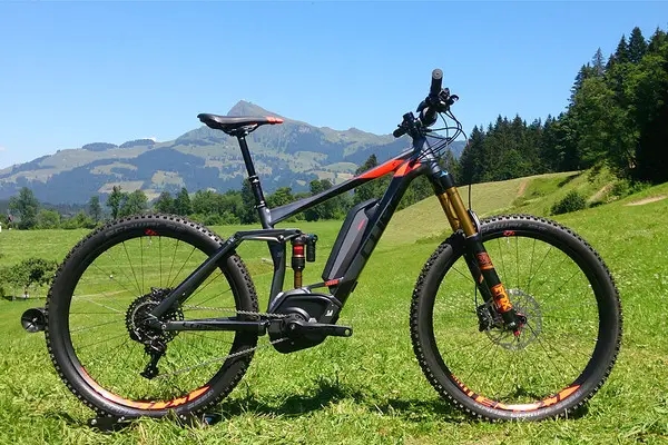 1659597024477179.jpg 自行車(chē).webp.jpg